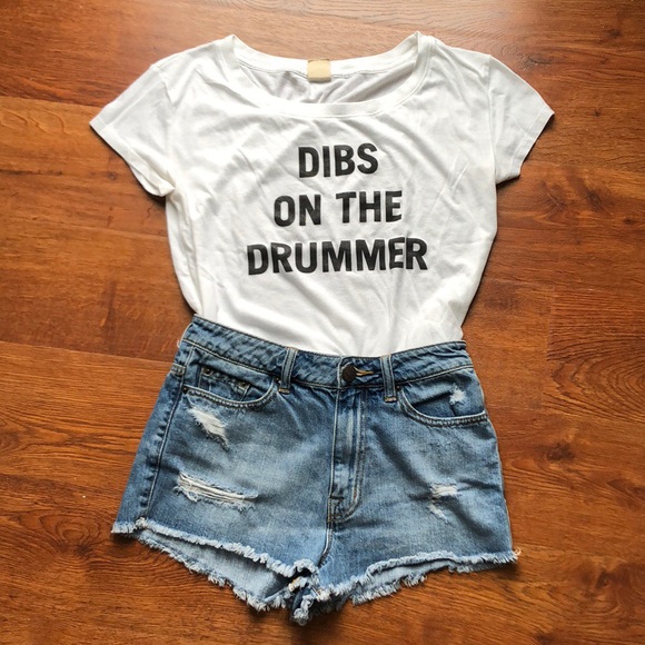 Hollister Tops - White “dibs on the drummer” tee